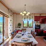 Villa 5-bed With Pool, Jacuzzi&padel Court Drniš