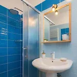 Villa 5-bed With Pool, Jacuzzi&padel Court