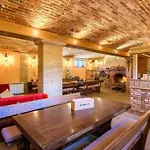 5-bed With Pool, Jacuzzi&padel Court Villa *