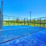 5-bed With Pool, Jacuzzi&padel Court Villa *